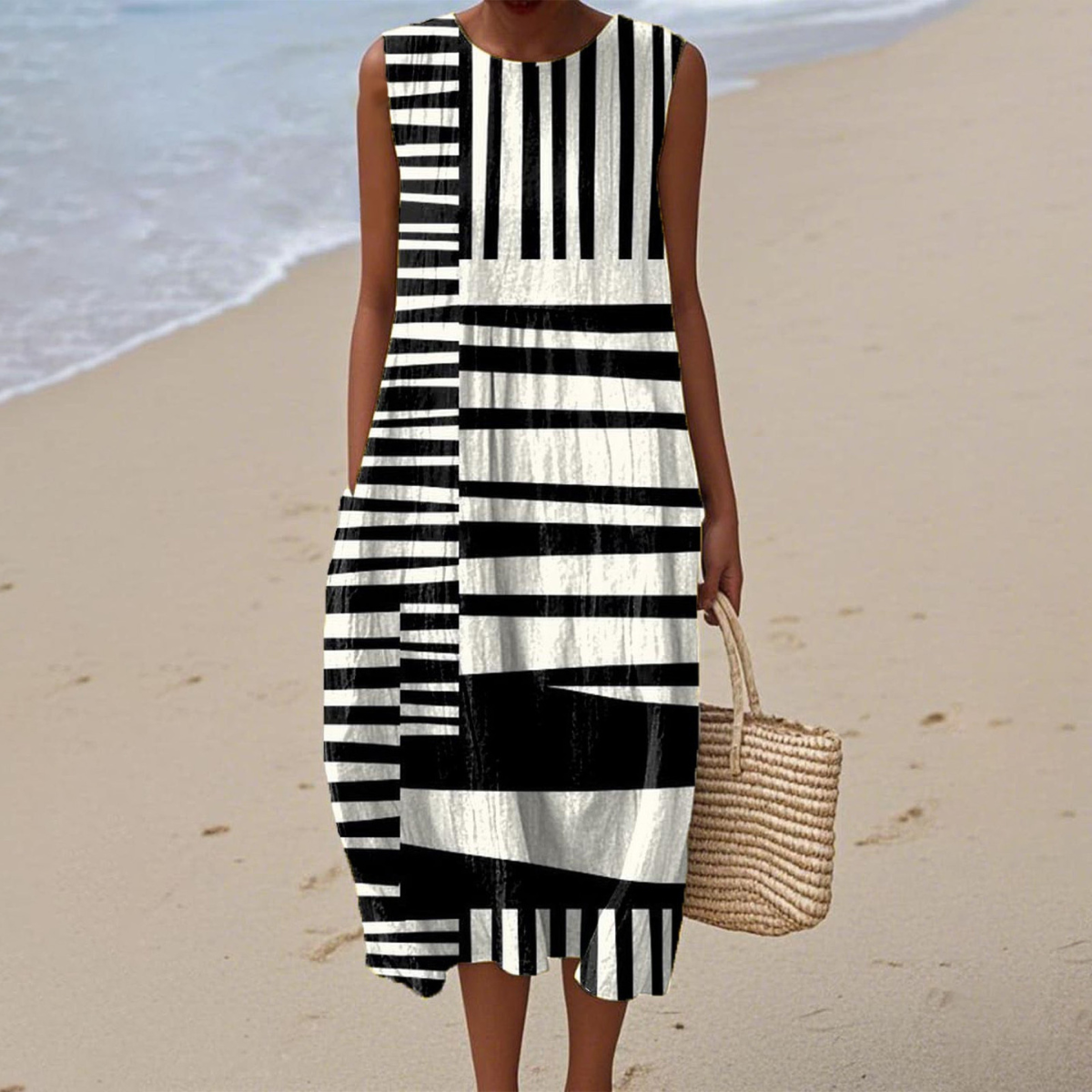 Abstract striped dress with flowing silhouette for women | Nerida