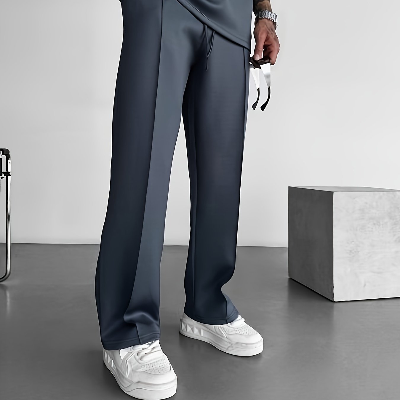 Classic pleated everyday trousers for men | Ellison -27