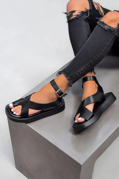 Comfort sandals with adjustable straps for women | Hallie