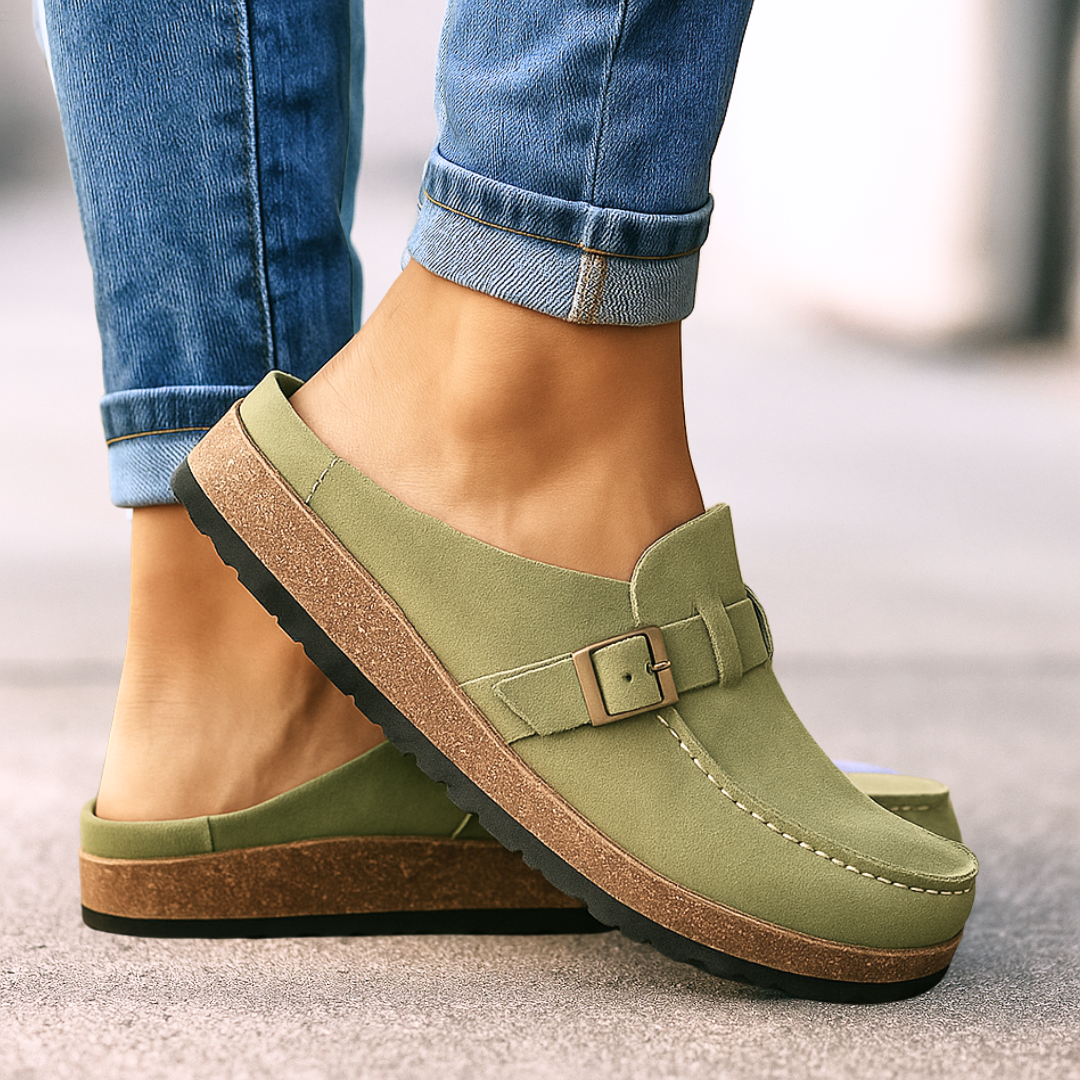 Supportive slip-on shoes with classic silhouette for women | Brisa