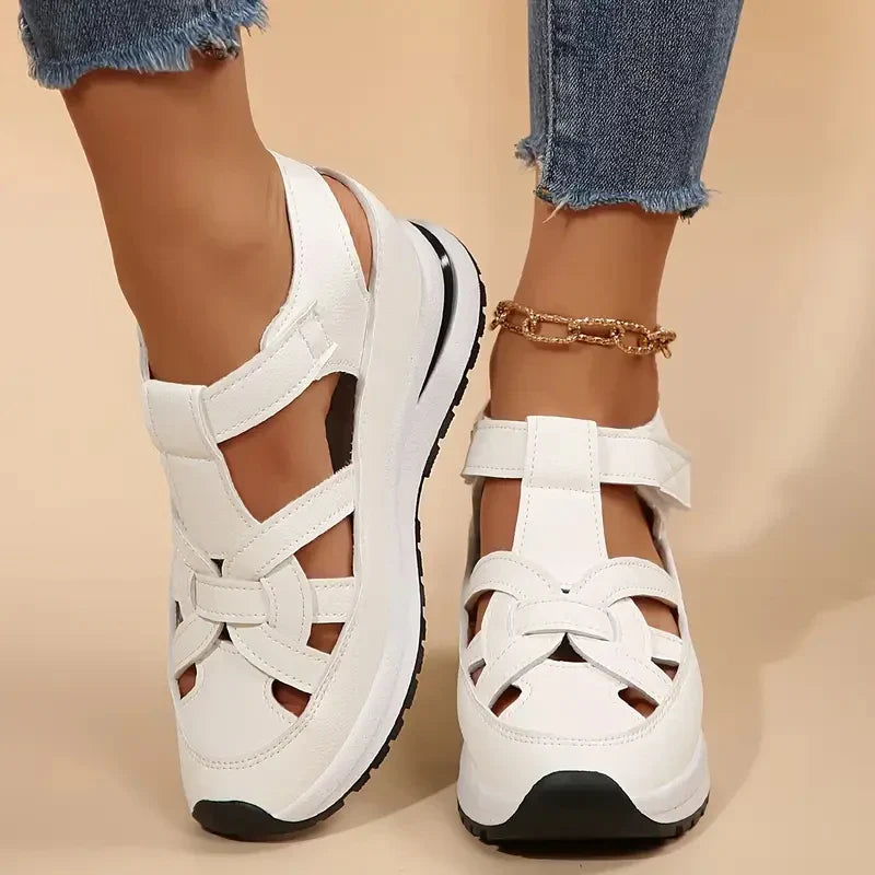 Elegant supportive sandals for women | Selene -1