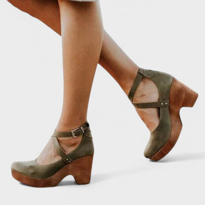 Heeled sandals with supportive design for women | Prim
