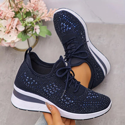 Supportive everyday sneakers for women | Brielle
