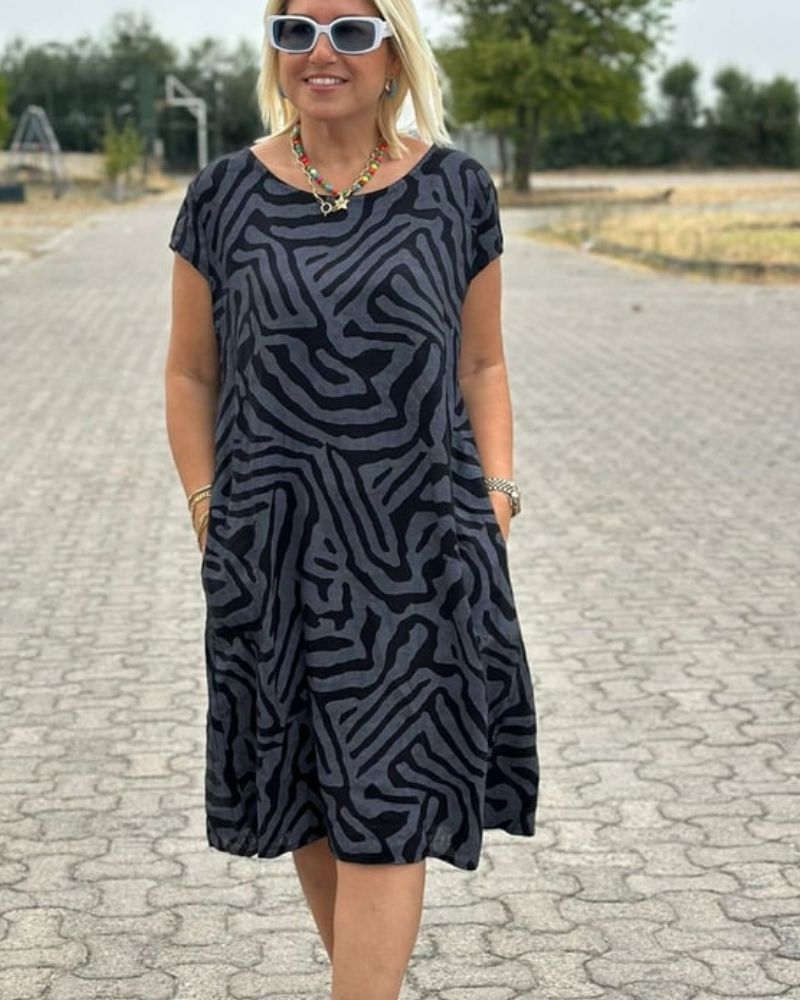 Relaxed round-neck patterned everyday dress for women | Nelia -5