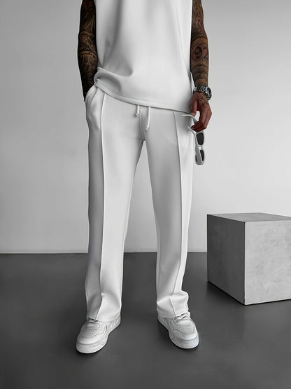 Classic pleated everyday trousers for men | Ellison -3