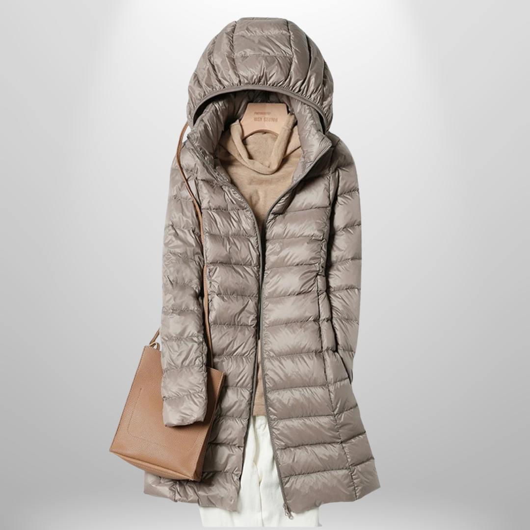 Ultralight everyday jacket with sleek silhouette for women | Riley