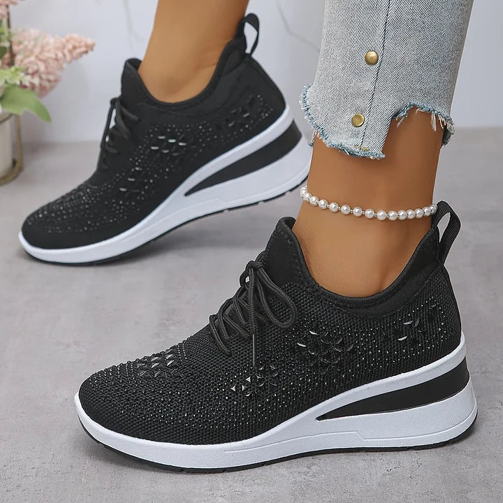 Supportive everyday sneakers for women | Brielle