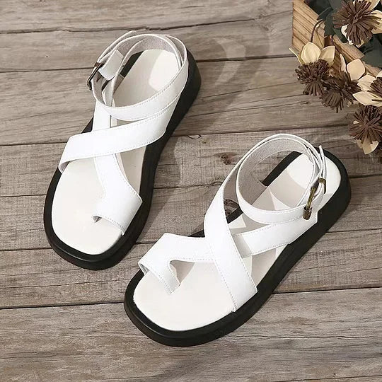 Comfort sandals with adjustable straps for women | Hallie