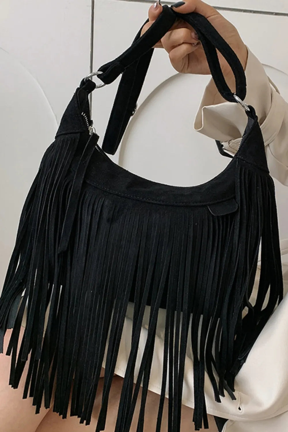 Fringe shoulder bag for women -13