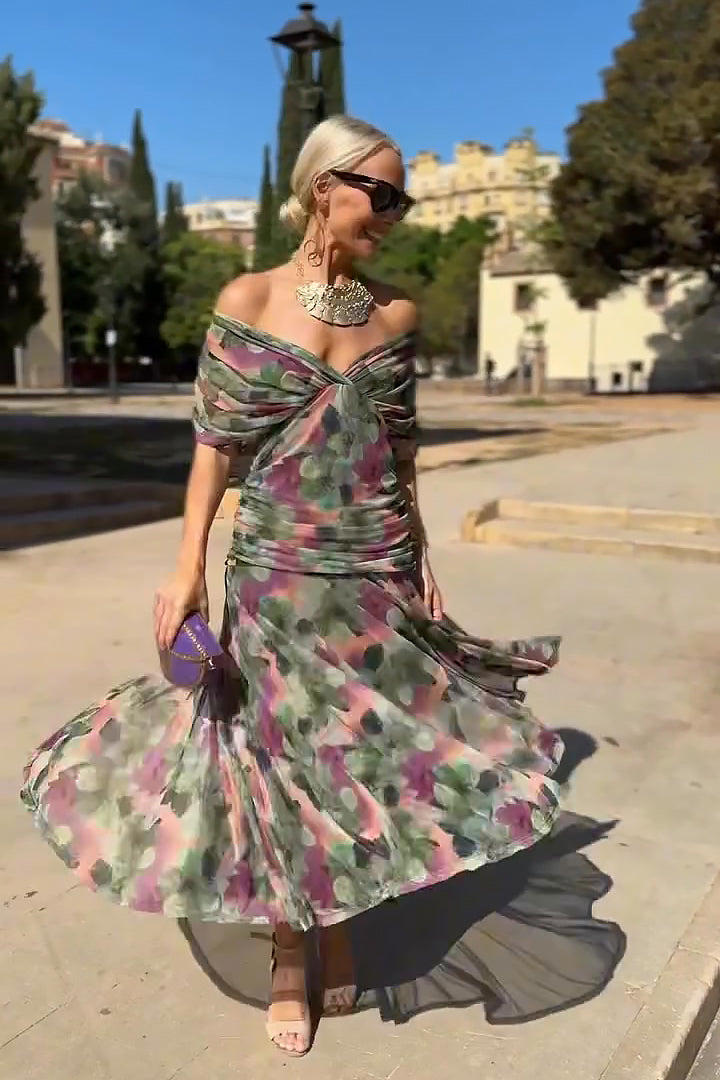 Elegant flowy dress for women -3