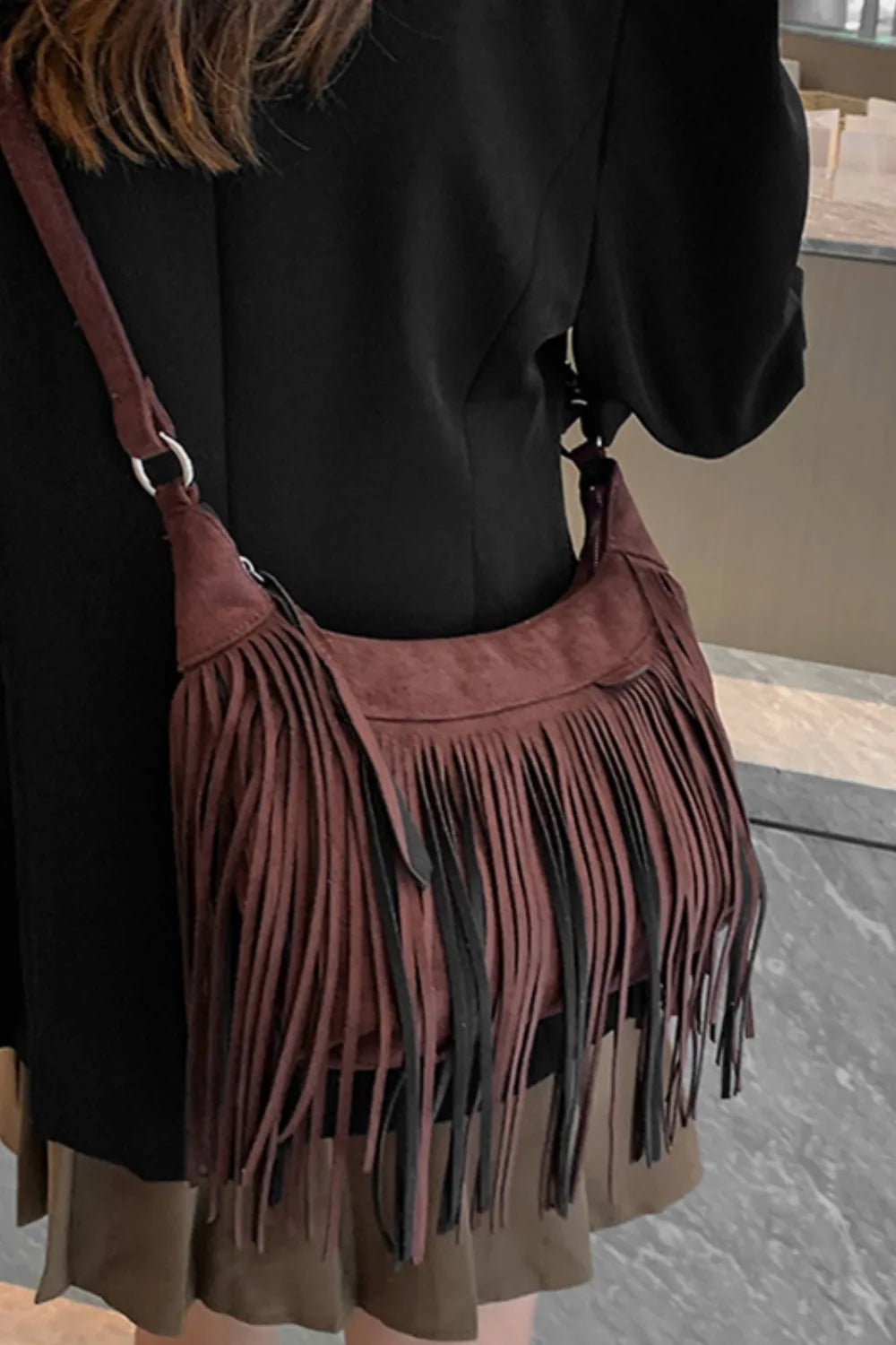 Fringe shoulder bag for women -11