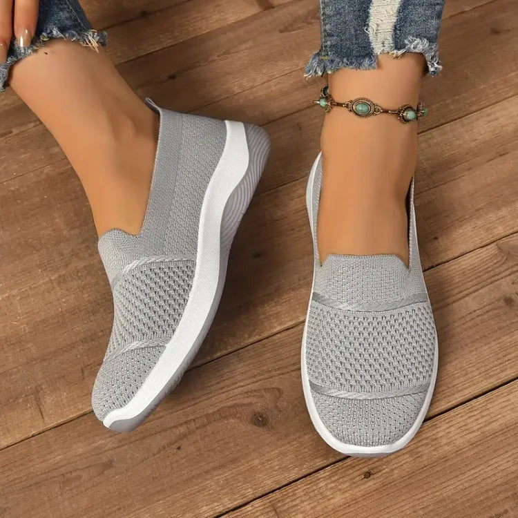 Comfortable slip-on sneakers for women | Azira