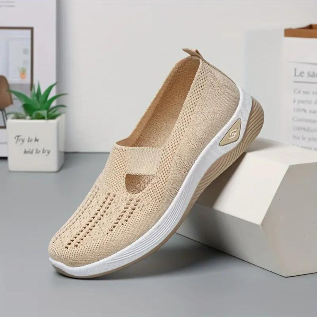 Lightweight orthopedic trainers for women | Healy -6