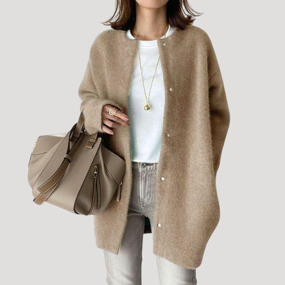 Long knit cardigan with relaxed silhouette for women | Arlette