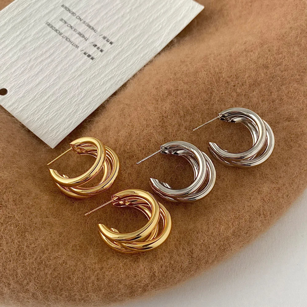 Trinova stacked hoop earrings for women | Aurelia -4