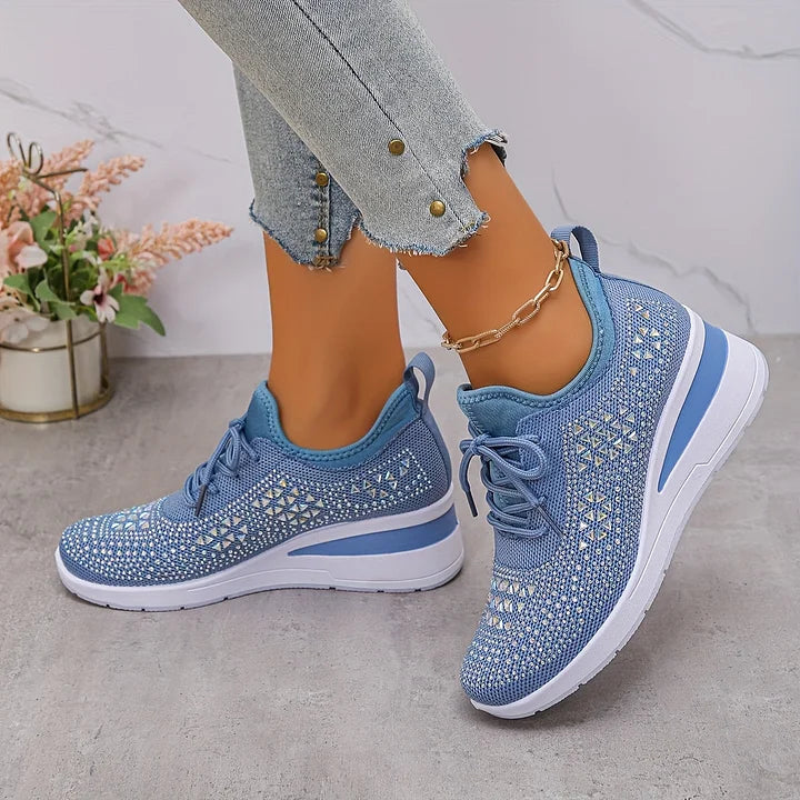 Supportive everyday sneakers for women | Brielle