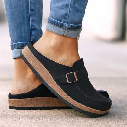 Supportive slip-on shoes with classic silhouette for women | Brisa
