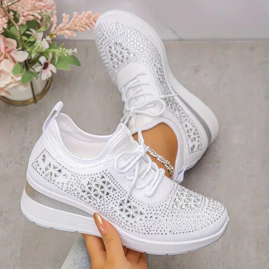 Supportive everyday sneakers for women | Bellara