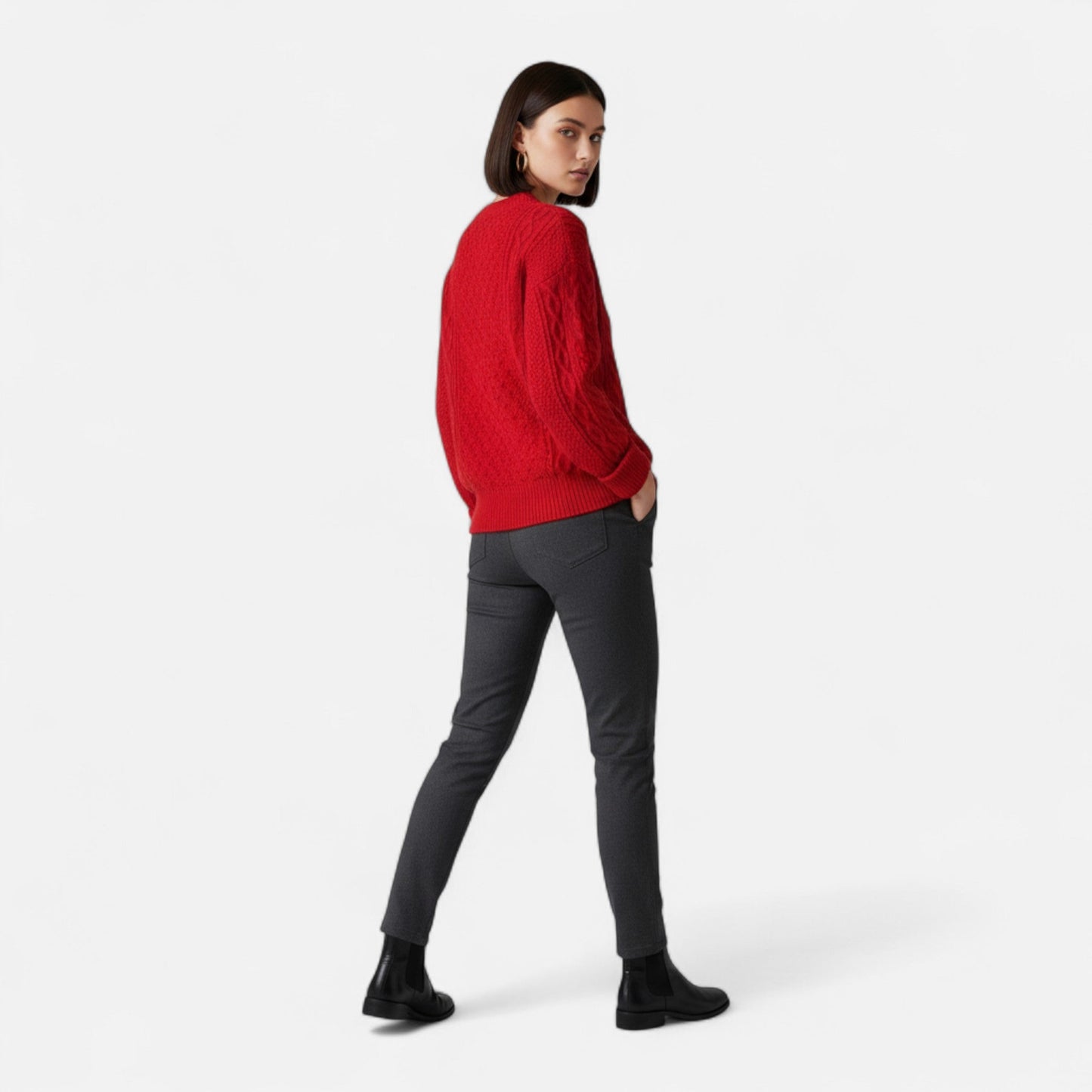 Classic cable-knit round-neck everyday jumper for women -7
