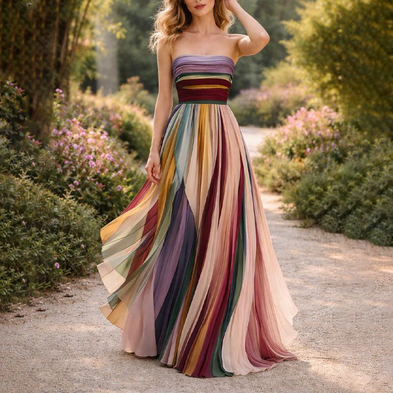 Elegant pleated strapless maxi dress for women | Valoria -2