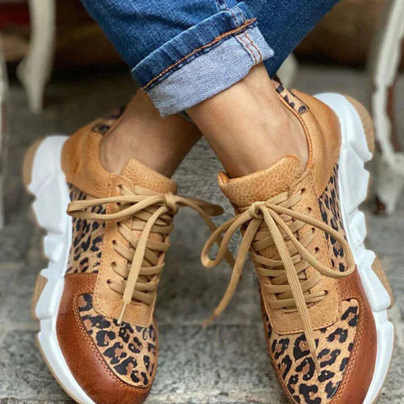 Comfortable chic leopard-print everyday trainers for women | Crissa -5
