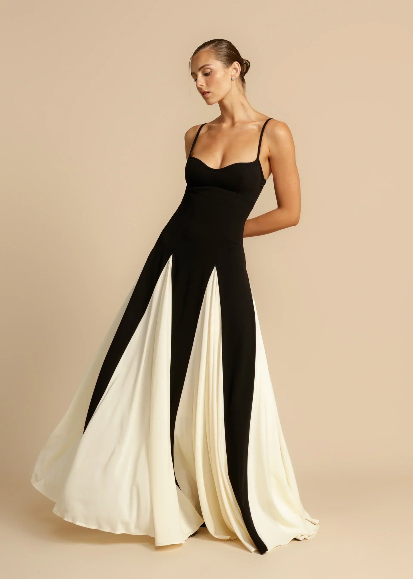 Elegant long dress for women | Connie -1