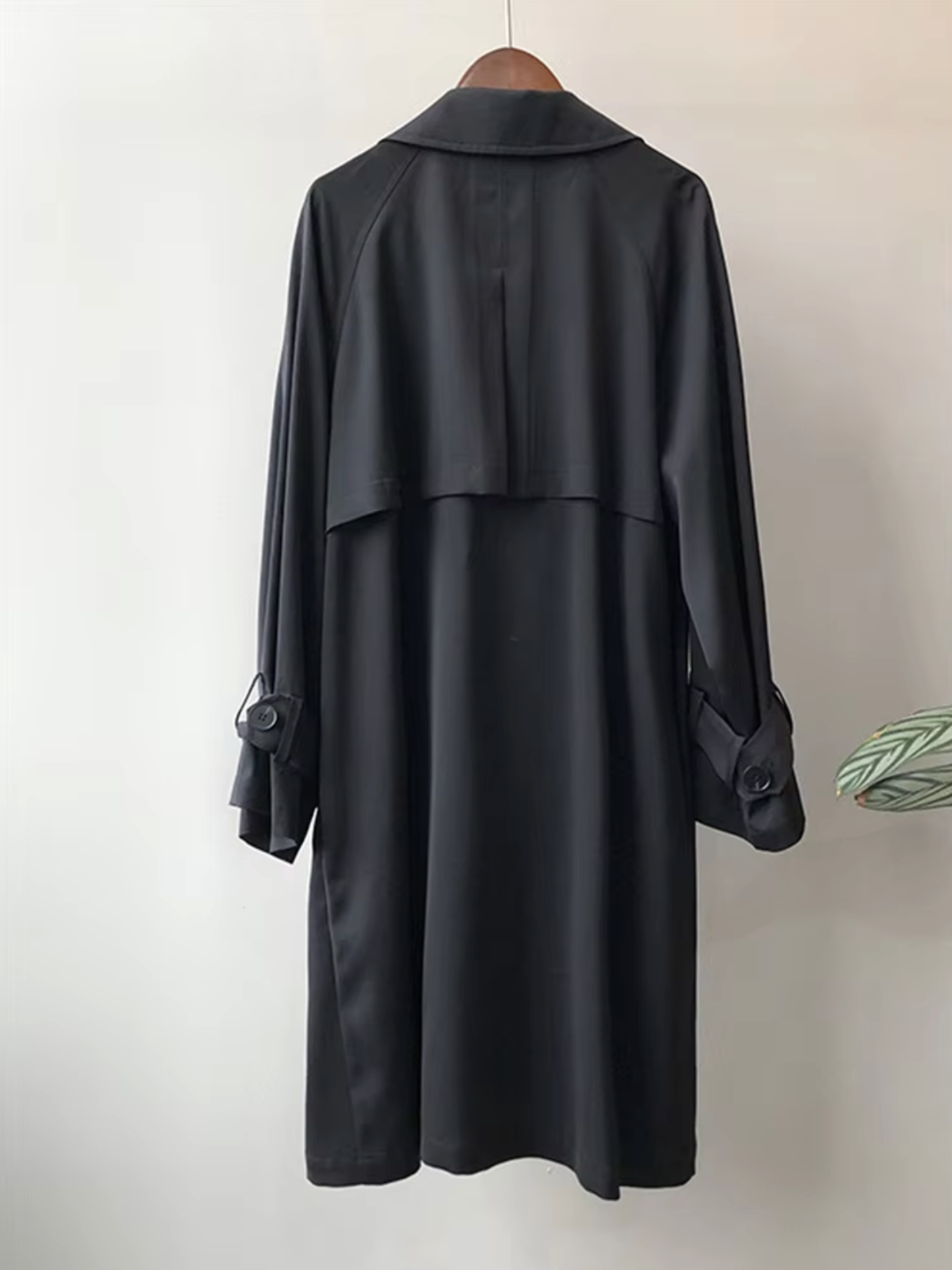 Timeless long trench coat for women | Juliane