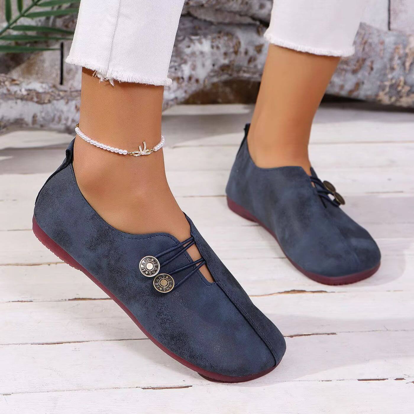 Soft orthopaedic slip-on everyday shoes for women | Christine -9