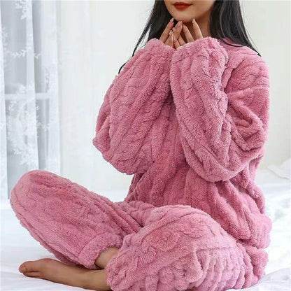 Soft fleece pyjama set for cozy comfort for women | Maria
