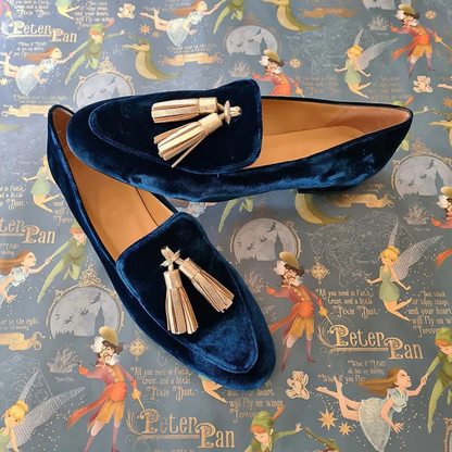 Elegant loafers with tassel detail for women | Noctelle