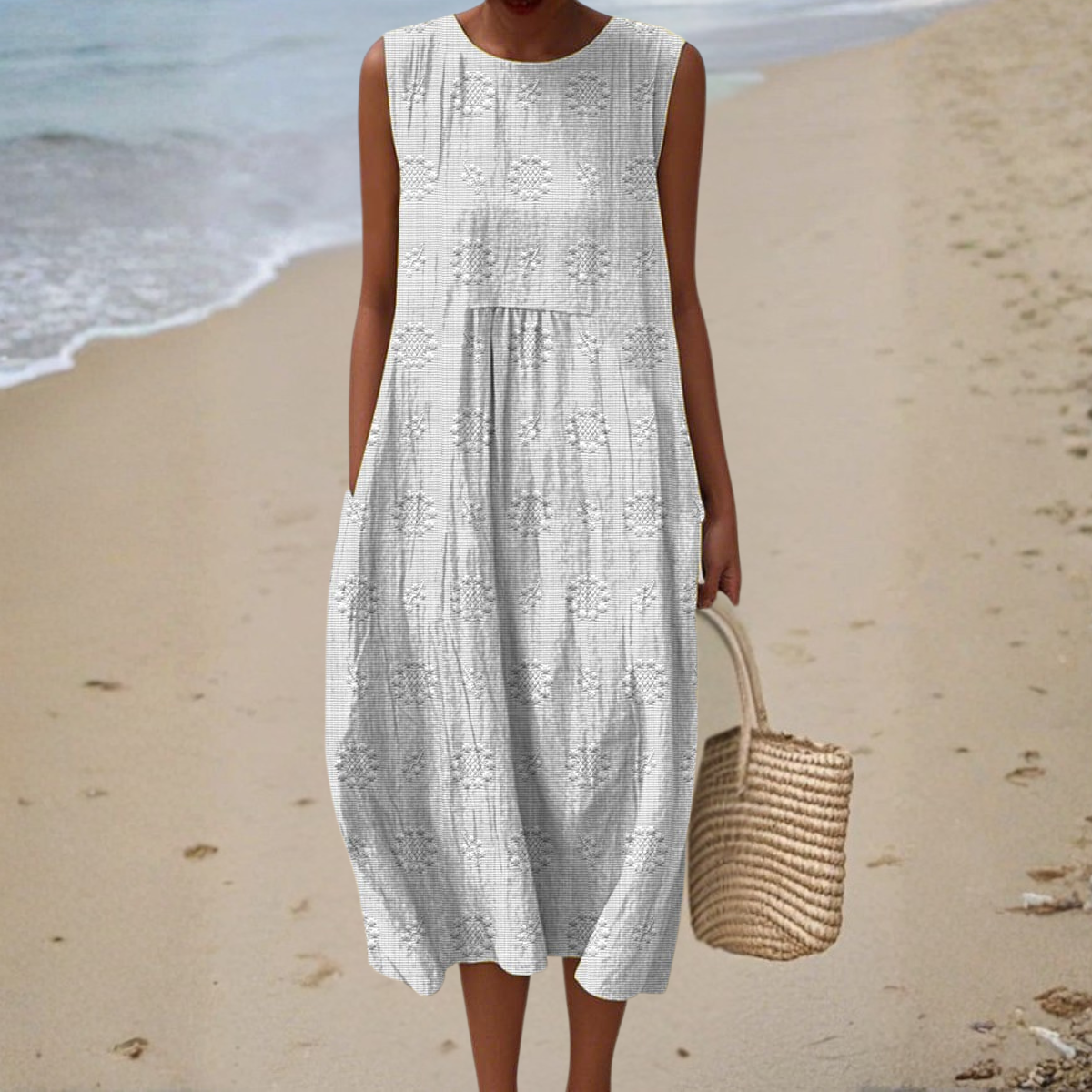 Sleeveless dress with side pockets for women | Camillea
