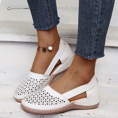 Supportive walking shoes for women | Maren