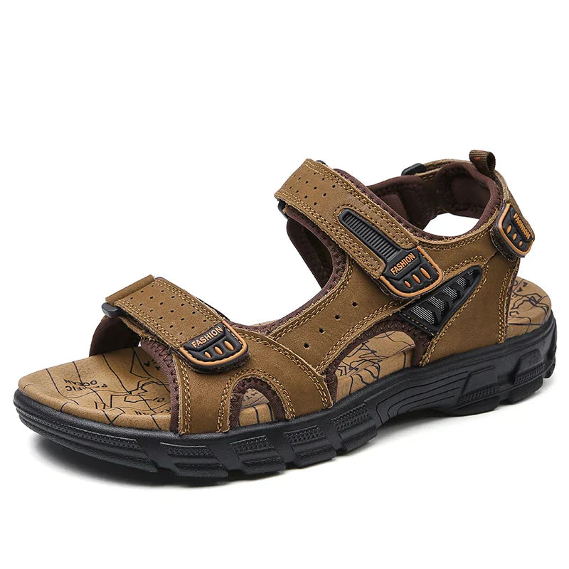 Classic orthopaedic everyday sandals for men | Clark -6