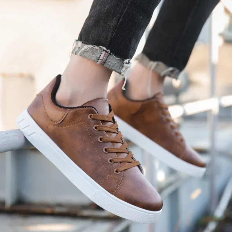 Smart casual shoes with timeless silhouette for men | Jovan
