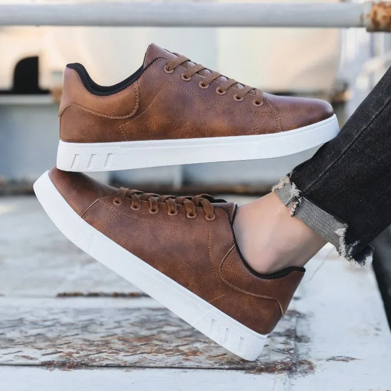Smart casual shoes with timeless silhouette for men | Jovan