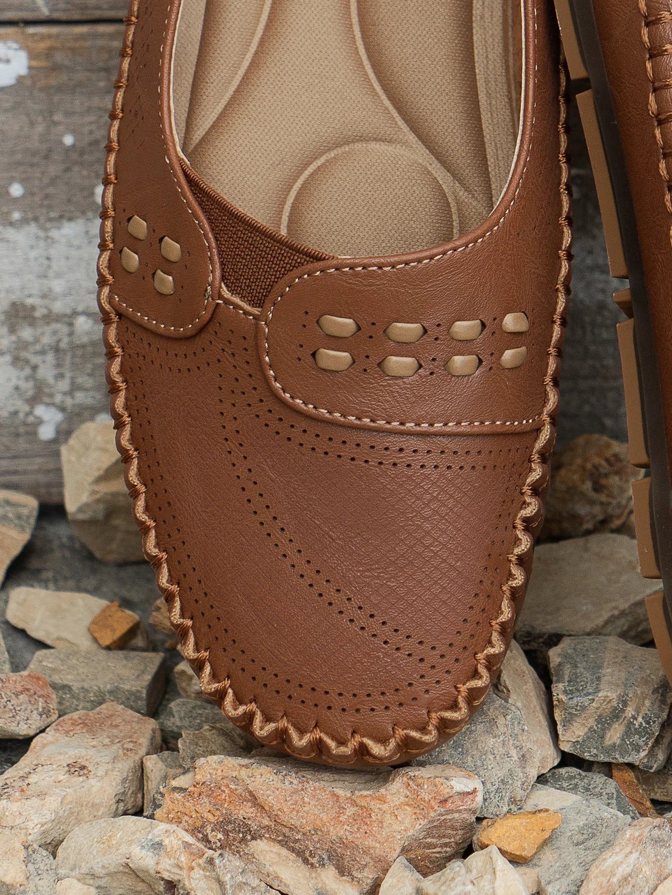Elodie featherlight loafers for women | Solara -11