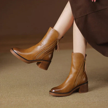 Classic orthopaedic everyday ankle boots for women | Gloria -7