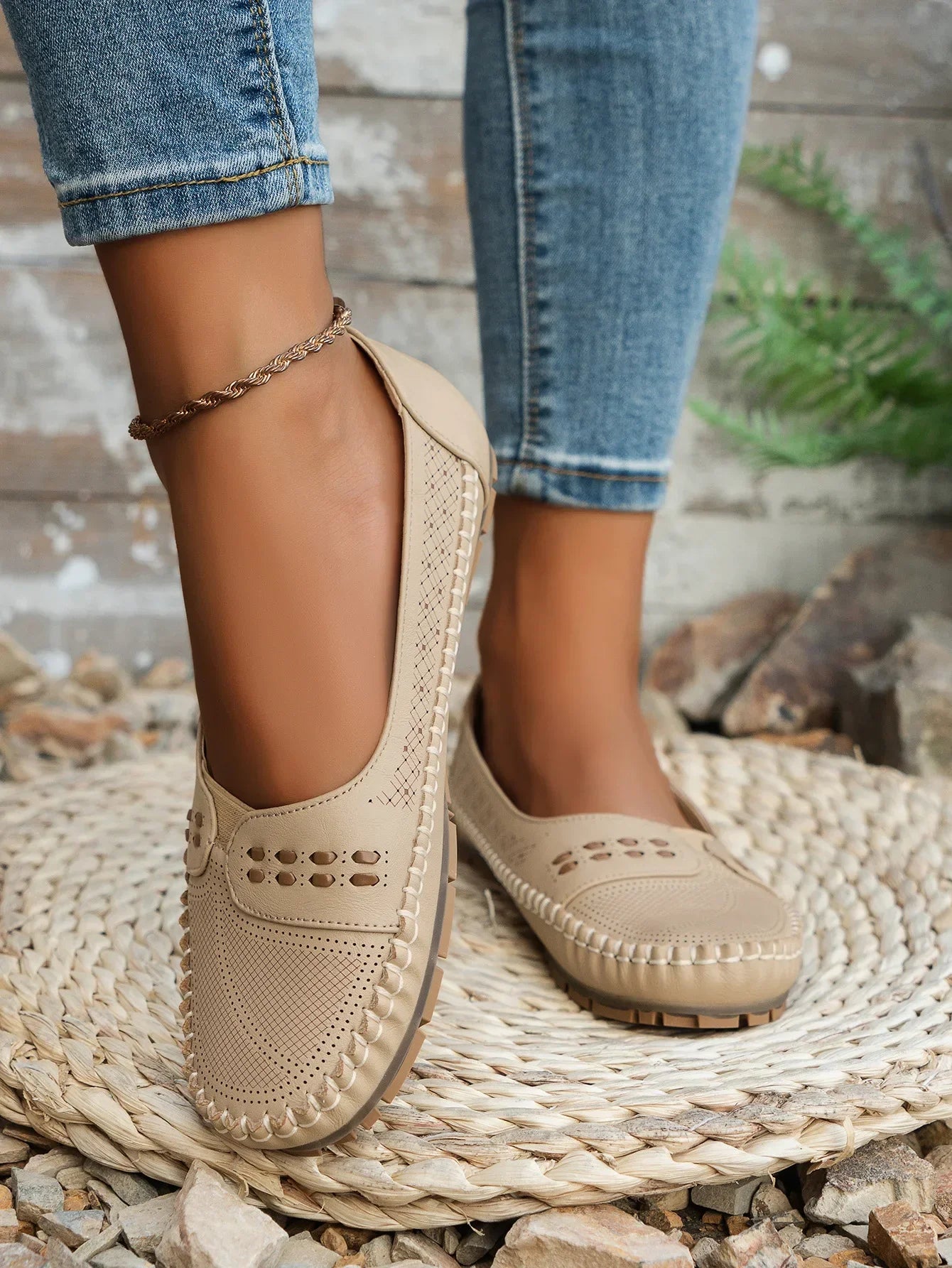 Elodie featherlight loafers for women | Solara -14