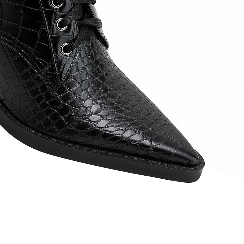 Izzy ryder lace-up boots for women | Marlowe -12