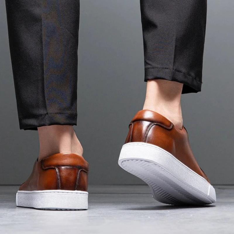 Leather casual trainer for men | Marco -12