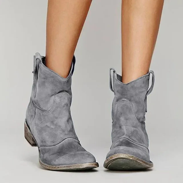 Vintage western ankle boots with classic silhouette for women | Paloma