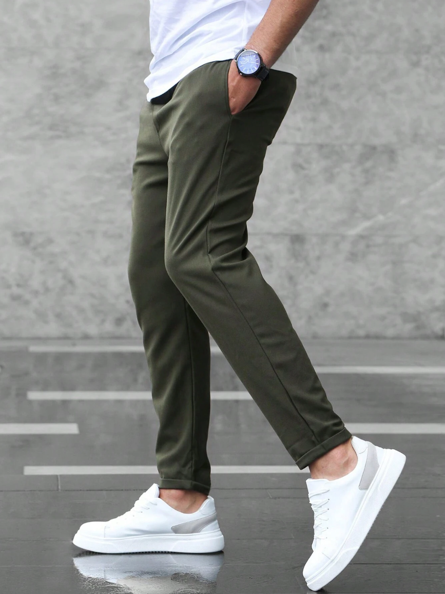 Premium tapered trousers for men -3