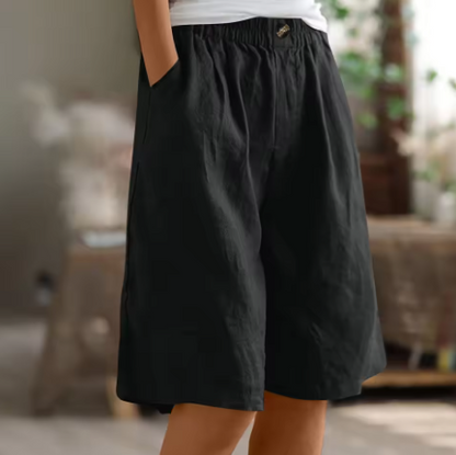 Everyday elegant shorts for women | Meline -10