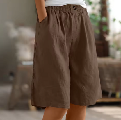 Everyday elegant shorts for women | Meline -12