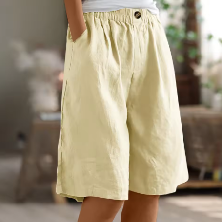 Everyday elegant shorts for women | Meline -3