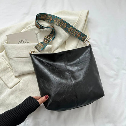 Vintage leather shoulder bag for women | Chelsey -5