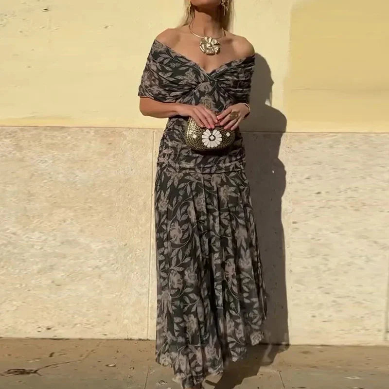 Elegeant V-neck maxi dress for women | Amara -2