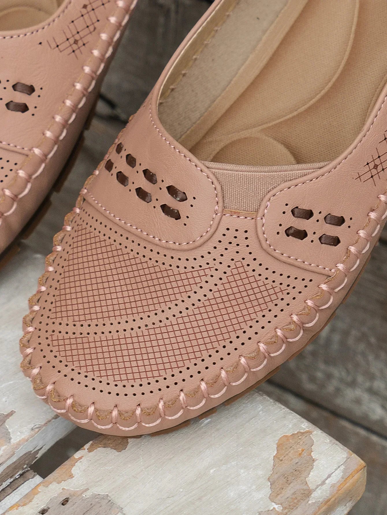 Elodie featherlight loafers for women | Solara -23