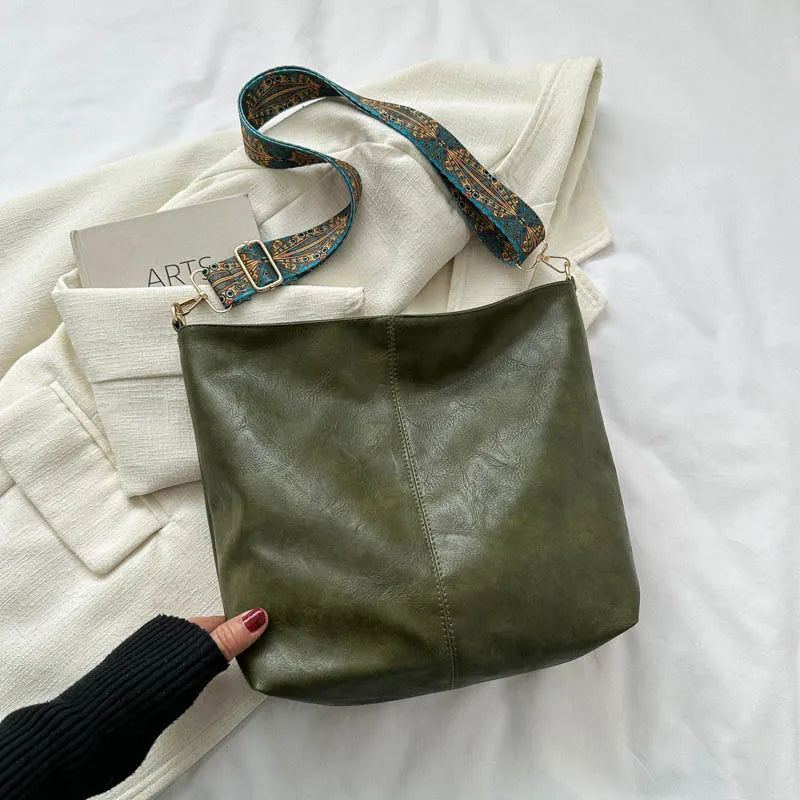 Vintage leather shoulder bag for women | Chelsey -6