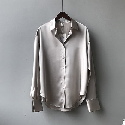 Vintage-inspired blouse for women | Silvana